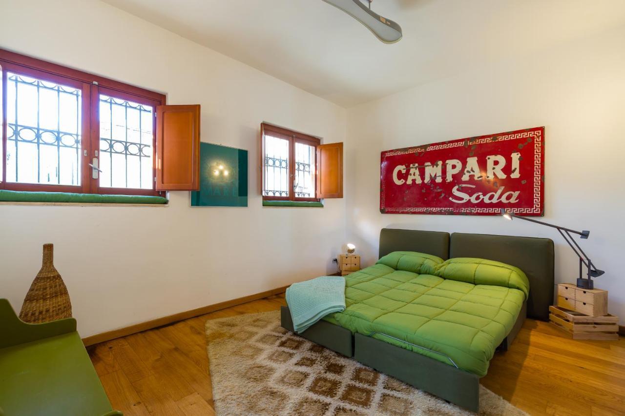 Kamyhouse Una Tranquilla Struttura Nel Verde Villa Nápoles Exterior foto