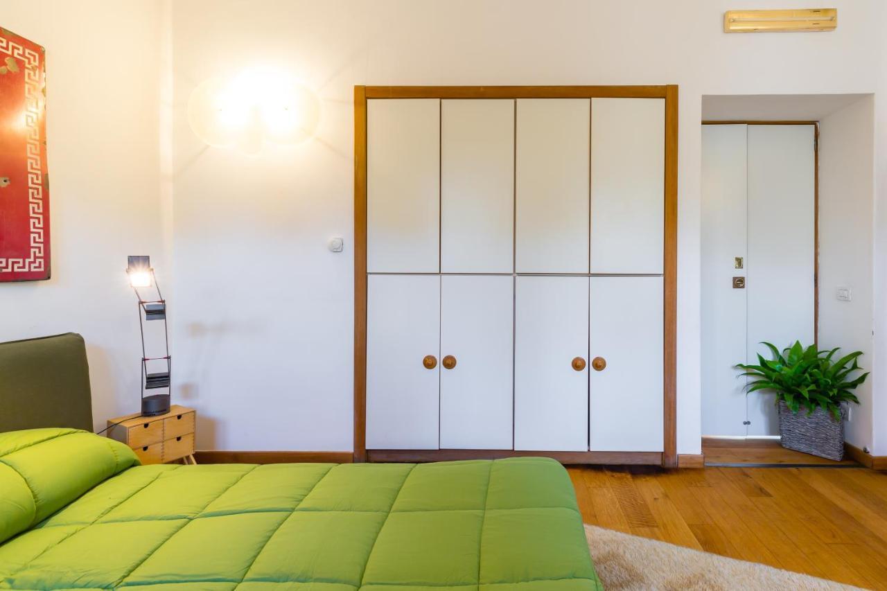 Kamyhouse Una Tranquilla Struttura Nel Verde Villa Nápoles Exterior foto