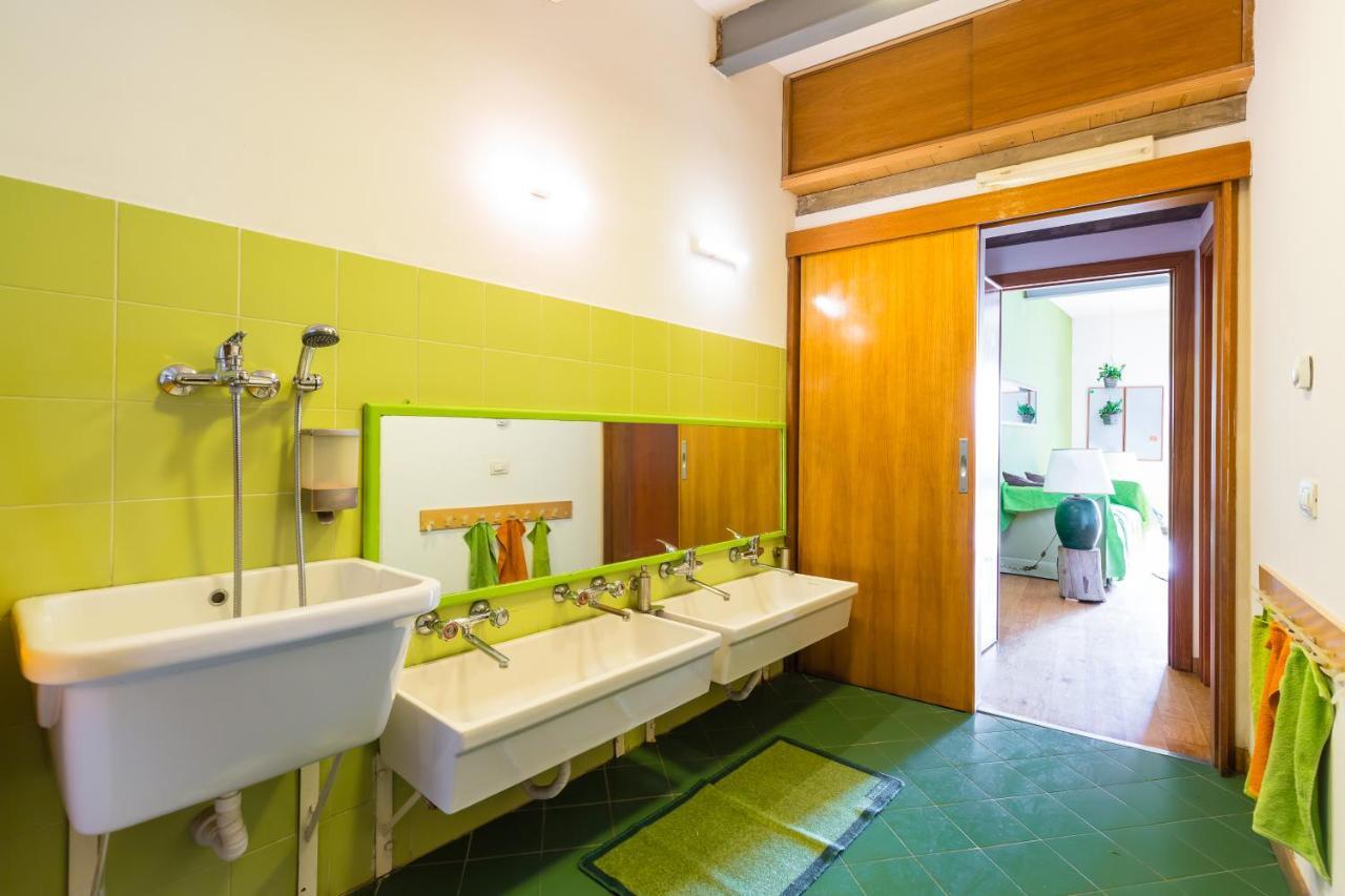 Kamyhouse Una Tranquilla Struttura Nel Verde Villa Nápoles Exterior foto