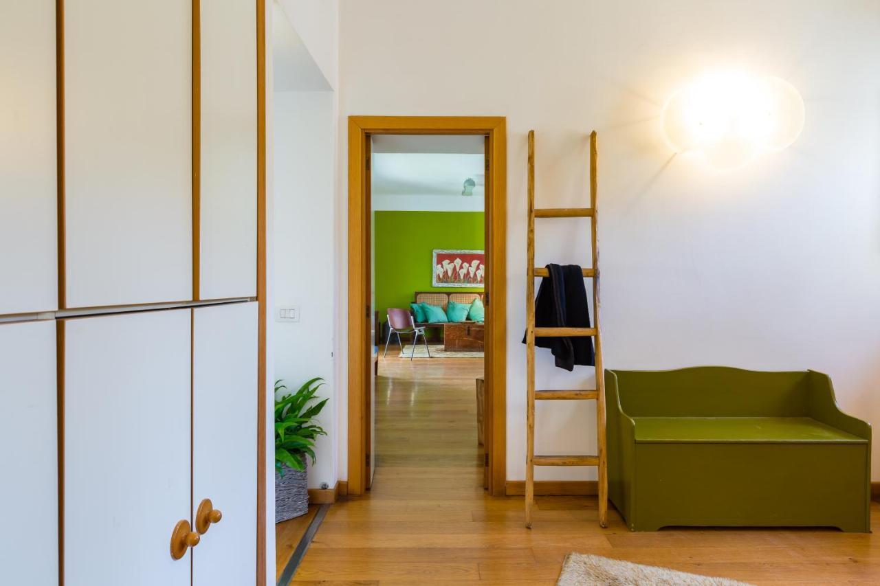 Kamyhouse Una Tranquilla Struttura Nel Verde Villa Nápoles Exterior foto